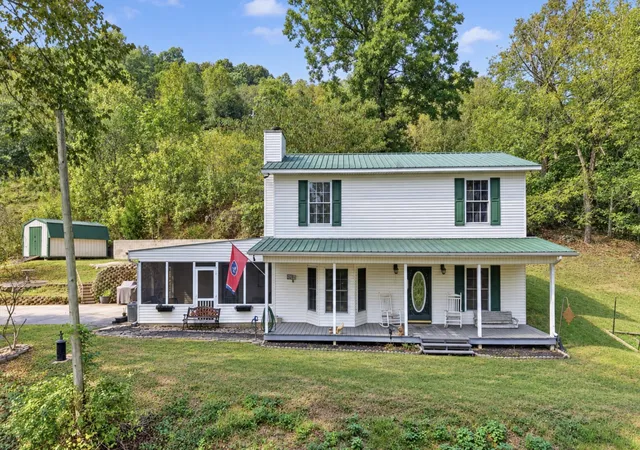 Single family home for sale at 394 Lou Dr, Dowelltown, TN 37059 | MLS# 3596934