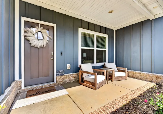 Photo 4 of Single family home for sale at 569 Bowden Dr, Clarksville, TN 37043 | MLS# 3594136 | Listing updated on 2026-09-18