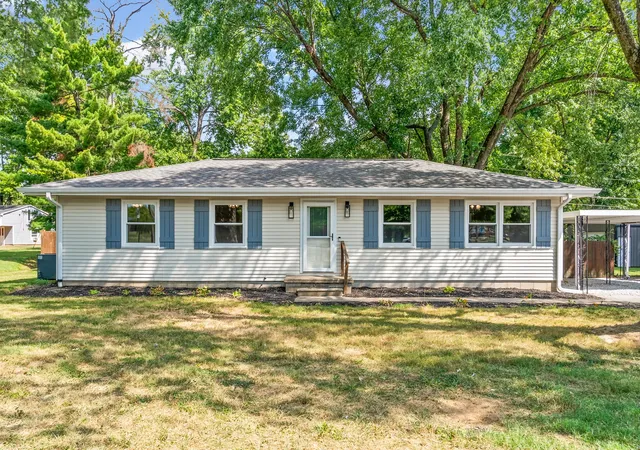 Photo 1 of Single family home for sale at 908 Pyle Ln, Hopkinsville, KY 42240 | MLS# 3595690 | Listing updated on 2026-10-02