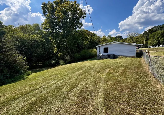 Photo 2 of Sale Pending at 1189 Leo Baker Rd, Ashland City, TN 37015 | MLS# 3594153 | Listing updated on 2026-10-01