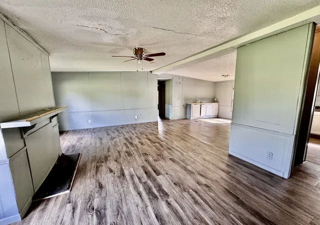 Photo 3 of Sale Pending at 1189 Leo Baker Rd, Ashland City, TN 37015 | MLS# 3594153 | Listing updated on 2026-10-01