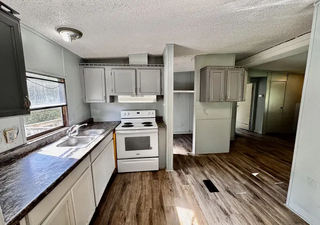 Photo 4 of Sale Pending at 1189 Leo Baker Rd, Ashland City, TN 37015 | MLS# 3594153 | Listing updated on 2026-10-01