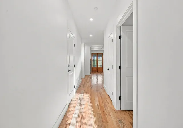 Photo 3 of Single family home for sale at 1315 Labrea Dr, Chattanooga, TN 37421 | MLS# 3594152 | Listing updated on 2026-09-26