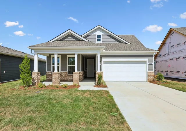 Photo 2 of Single family home for sale at 911 Bur Oak Rd, Lebanon, TN 37090 | MLS# 3594164 | Listing updated on 2026-10-04