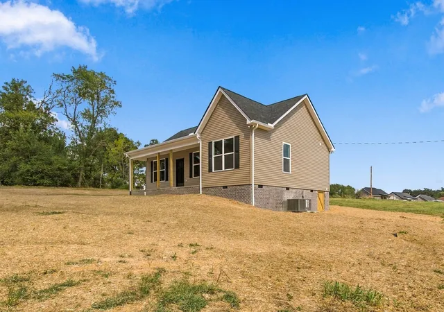 Photo 2 of Single family home for sale at 59 Dukes Park Rd, Summertown, TN 38483 | MLS# 3594182 | Listing updated on 2026-09-18