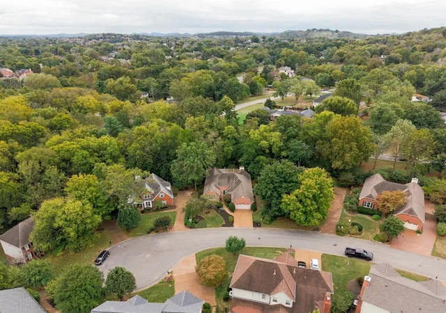 Photo 4 of Single family home for sale at 4920 Manassas Cir, Brentwood, TN 37027 | MLS# 3627162 | Listing updated on 2026-10-29