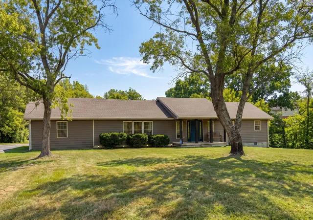 Photo 1 of Single family home for sale at 133 Cookeville Hwy, Carthage, TN 37030 | MLS# 3596396 | Listing updated on 2026-10-01