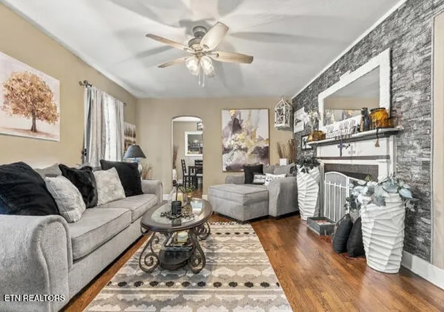 Photo 4 of Single family home for sale at 2830 Conner Dr, Knoxville, TN 37918 | MLS# 3594181 | Listing updated on 2026-09-18