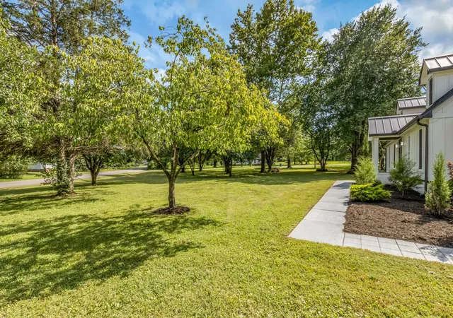 Photo 3 of Single family home for sale at 3354 Vapor Trl, Murfreesboro, TN 37127 | MLS# 3594190 | Listing updated on 2026-09-21