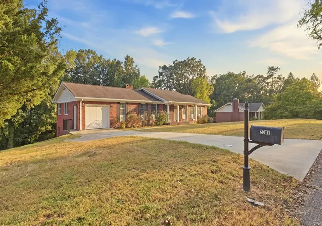 Photo 2 of Single family home for sale at 2387 Gale Ln, Chattanooga, TN 37421 | MLS# 3594195 | Listing updated on 2026-09-22