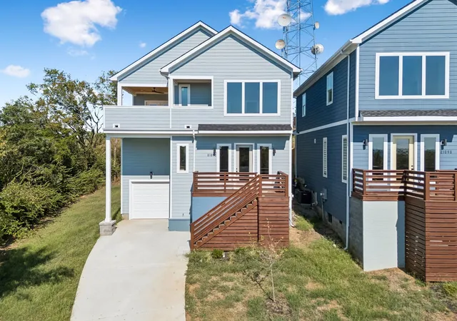 Photo 3 of Single family home for sale at 2109c W Summitt Ave, Nashville, TN 37218 | MLS# 3594219 | Listing updated on 2026-09-18