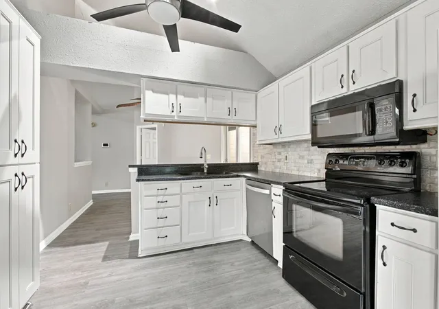 Photo 3 of Single family home for sale at 1425 Calais Ct, Antioch, TN 37013 | MLS# 3594568 | Listing updated on 2026-09-19