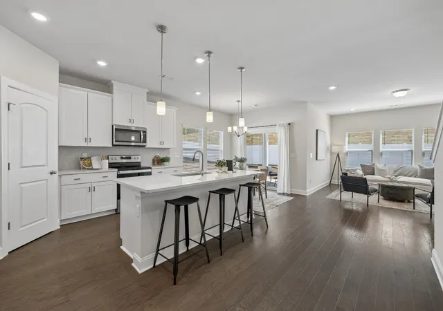 Photo 3 of Single family home for sale at 1720 Evans Hl Ct, Hermitage, TN 37076 | MLS# 3596146 | Listing updated on 2026-09-18