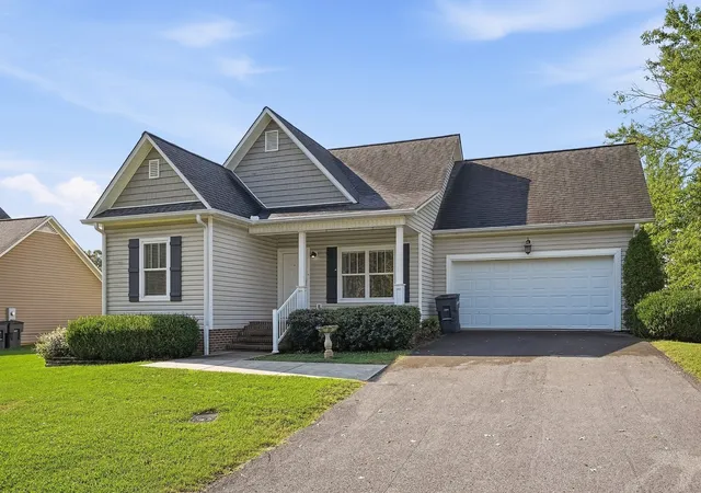 Photo 1 of Single family home for sale at 11 Mackay Ln, Cookeville, TN 38506 | MLS# 3598091 | Listing updated on 2026-09-23