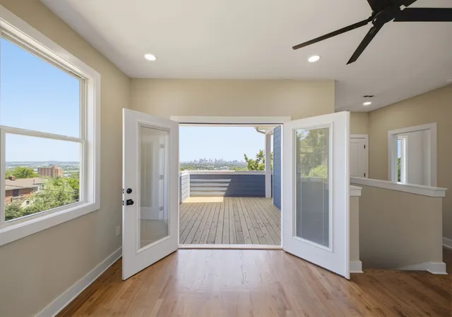 Photo 3 of Single family home for sale at 2109d W Summitt Ave, Nashville, TN 37218 | MLS# 3594278 | Listing updated on 2026-09-27