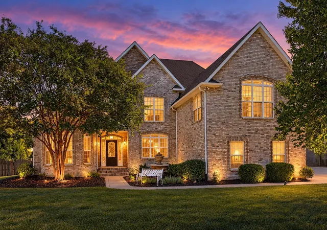 Single family home for sale at 677 Starpoint Dr, Gallatin, TN 37066 | MLS# 3603190