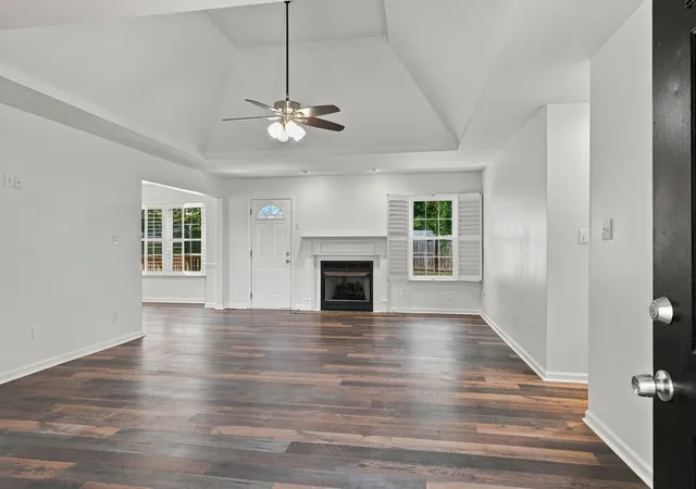 Photo 2 of Single family home for sale at 2811 Candlewicke Dr, Spring Hill, TN 37174 | MLS# 3597434 | Listing updated on 2026-09-22