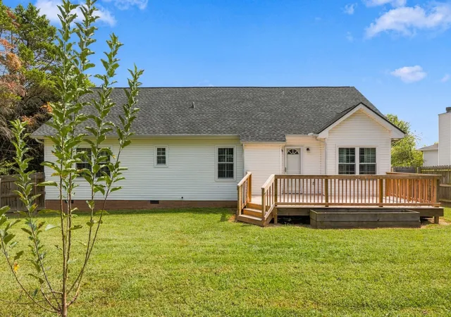 Photo 4 of Single family home for sale at 2811 Candlewicke Dr, Spring Hill, TN 37174 | MLS# 3597434 | Listing updated on 2026-09-22