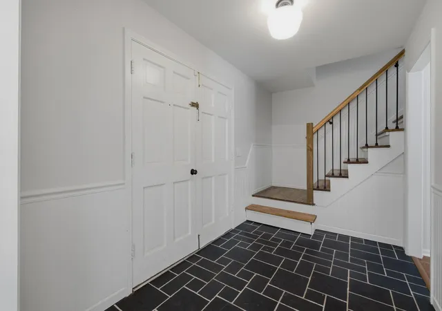 Photo 3 of Single family home for sale at 1303 General Mcarthur Dr, Brentwood, TN 37027 | MLS# 3596229 | Listing updated on 2026-09-19