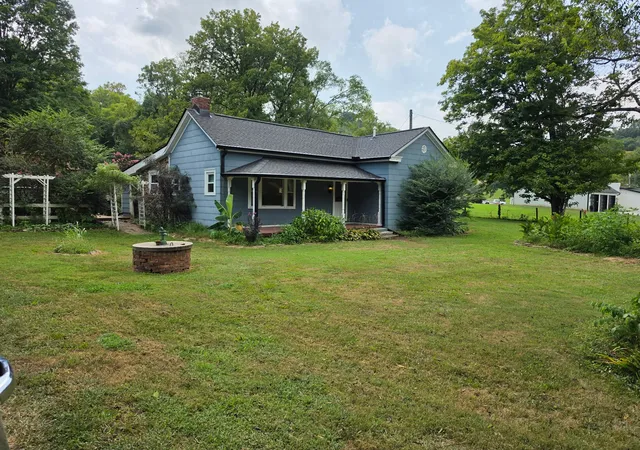 Single family home for sale at 4136 Brick Church Pike, Whites Creek, TN 37189 | MLS# 3596170