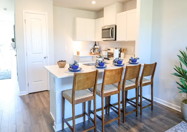 Photo 1 of Townhouse for sale at 272 Dale Mires Ln, Baxter, TN 38544 | MLS# 3594660 | Listing updated on 2026-10-02