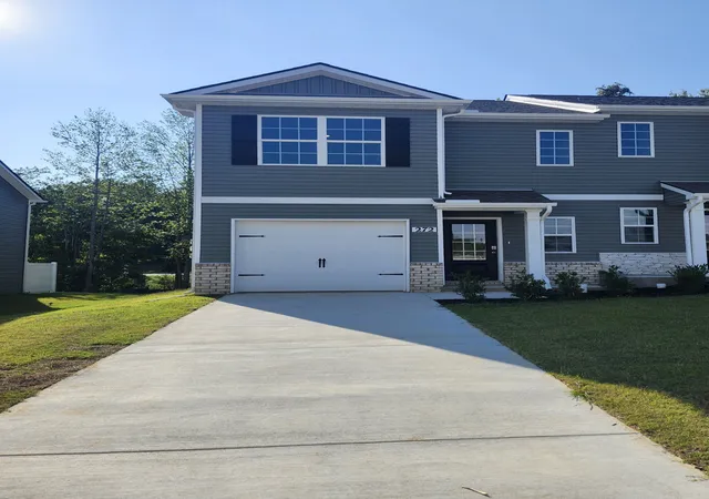 Photo 3 of Townhouse for sale at 272 Dale Mires Ln, Baxter, TN 38544 | MLS# 3594660 | Listing updated on 2026-10-02