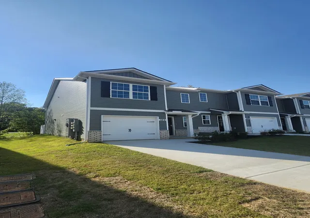 Photo 3 of Townhouse for sale at 272 Dale Mires Ln, Baxter, TN 38544 | MLS# 3594660 | Listing updated on 2026-10-02