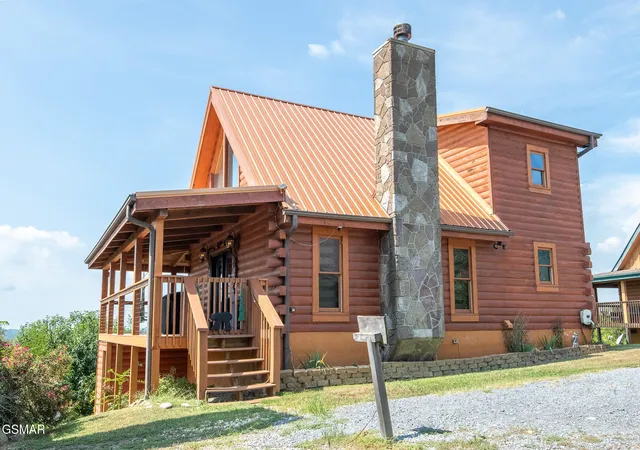 Photo 1 of Single family home for sale at 934 Buck Way, Sevierville, TN 37876 | MLS# 3594420 | Listing updated on 2026-10-07
