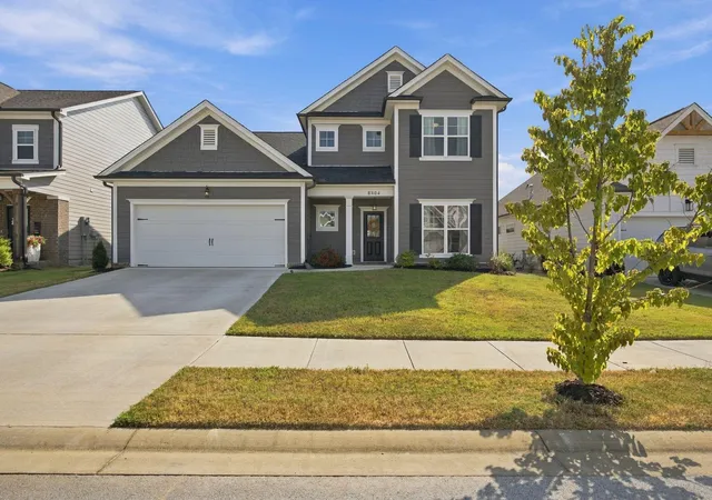 Photo 1 of Single family home for sale at 8804 Knolling Loop, Ooltewah, TN 37363 | MLS# 3594467 | Listing updated on 2026-09-21