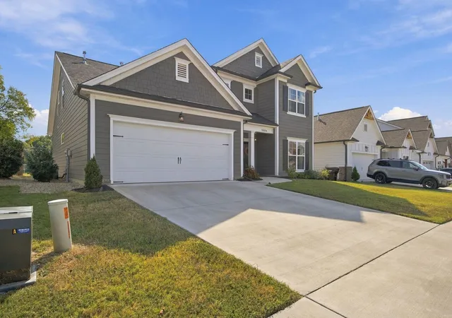 Photo 3 of Single family home for sale at 8804 Knolling Loop, Ooltewah, TN 37363 | MLS# 3594467 | Listing updated on 2026-09-21