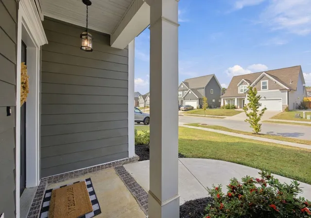 Photo 4 of Single family home for sale at 8804 Knolling Loop, Ooltewah, TN 37363 | MLS# 3594467 | Listing updated on 2026-09-21