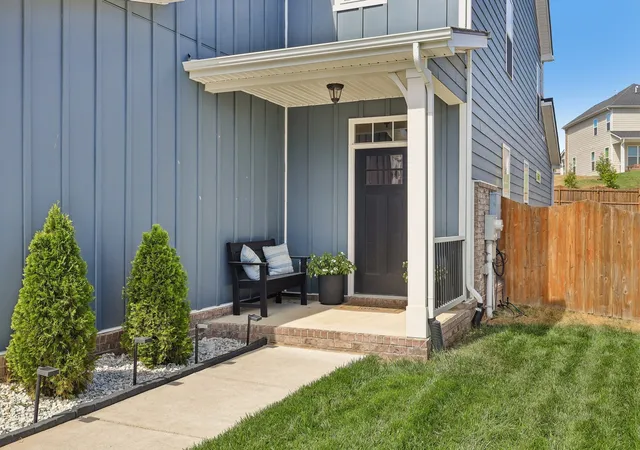 Photo 1 of Single family home for sale at 128 Willow Bnd Dr, Mount Juliet, TN 37122 | MLS# 3603127 | Listing updated on 2026-10-06