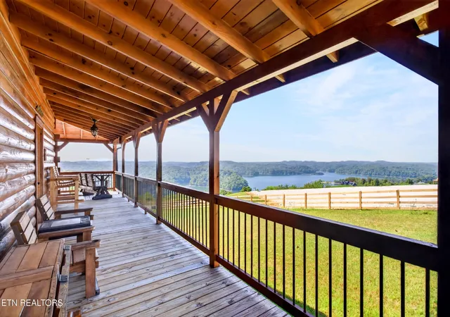 Photo 3 of Single family home for sale at 121 Bluegill Rd, Hilham, TN 38568 | MLS# 3594469 | Listing updated on 2026-10-05