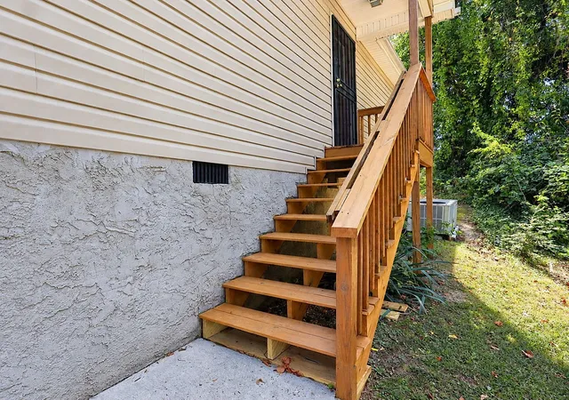 Photo 3 of Single family home for sale at 3520 Ridgeside Rd, Chattanooga, TN 37411 | MLS# 3596238 | Listing updated on 2026-09-20