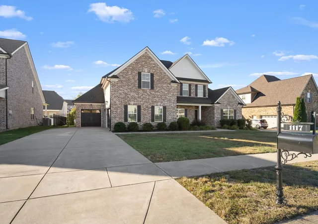 Photo 3 of Single family home for sale at 1117 Kittywood Ct, Murfreesboro, TN 37129 | MLS# 3619647 | Listing updated on 2026-10-21