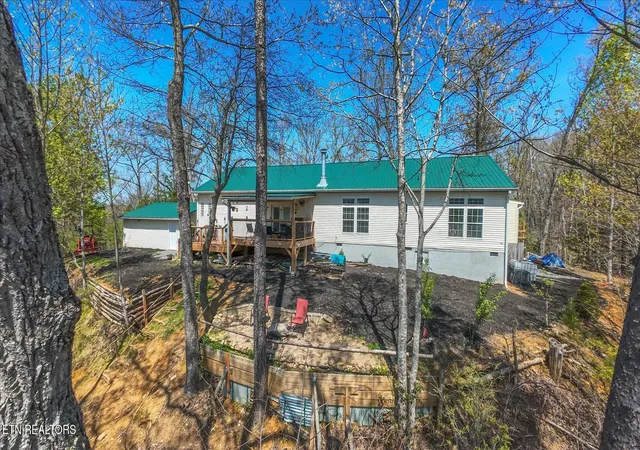 Photo 1 of Manufactured home for sale at 2169 King Holw Rd, Sevierville, TN 37876 | MLS# 3594546 | Listing updated on 2026-10-07