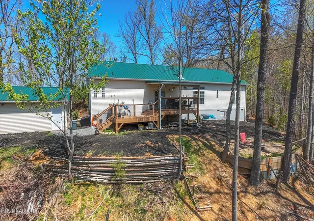 Photo 3 of Manufactured home for sale at 2169 King Holw Rd, Sevierville, TN 37876 | MLS# 3594546 | Listing updated on 2026-10-07