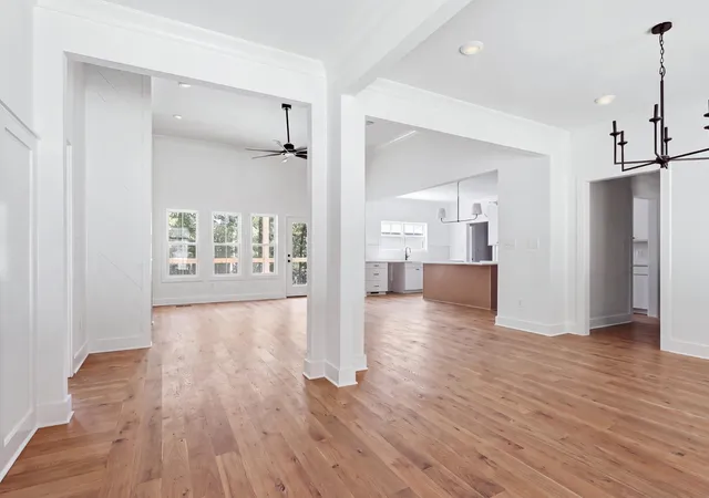Photo 3 of Single family home for sale at 12750 Emerald Bay Dr, Soddy Daisy, TN 37379 | MLS# 3594550 | Listing updated on 2026-09-23