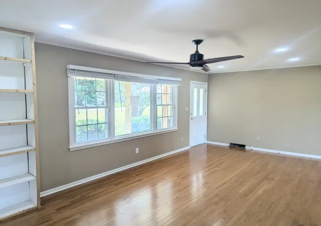 Photo 4 of Single family home for sale at 505 Kindel Dr, Decherd, TN 37324 | MLS# 3594630 | Listing updated on 2026-10-05