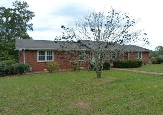 Photo 2 of Single family home for sale at 505 Kindel Dr, Decherd, TN 37324 | MLS# 3594630 | Listing updated on 2026-09-21