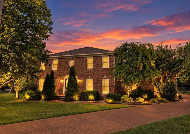 Photo 1 of Single family home for sale at 2726 Chatham Ct, Murfreesboro, TN 37129 | MLS# 3595161 | Listing updated on 2026-10-17