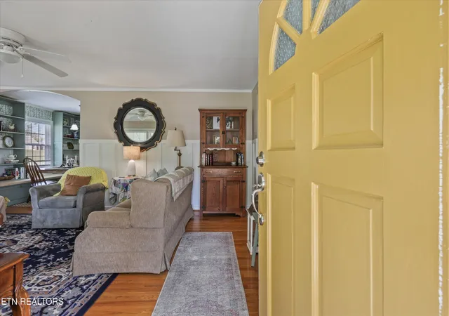 Photo 3 of Sale Pending at 1224 Park St, Sweetwater, TN 37874 | MLS# 3594582 | Listing updated on 2026-09-30