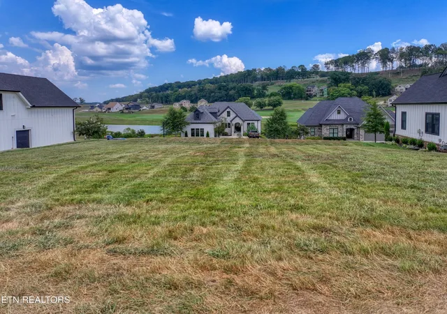 Photo 1 of Land for sale at 397 Old Barn Ln, Loudon, TN 37774 | MLS# 3602242 | Listing updated on 2026-09-29