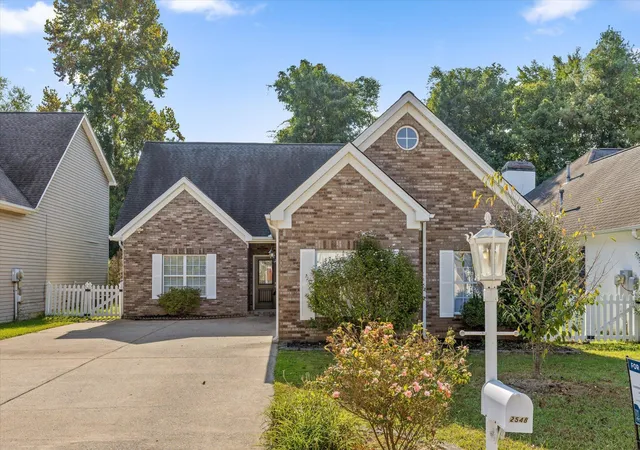Photo 1 of Single family home for sale at 2548 Kingsley Ct, Chattanooga, TN 37421 | MLS# 3594591 | Listing updated on 2026-09-24