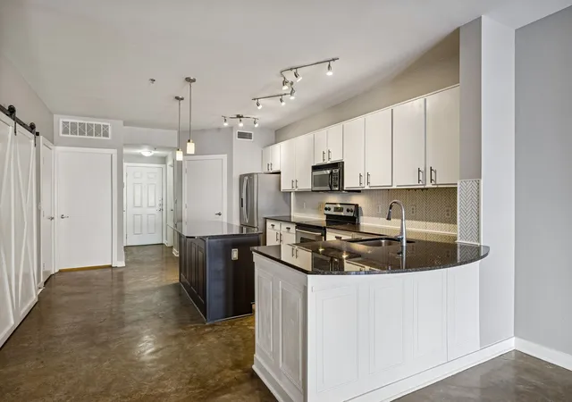 Photo 4 of Condo for sale at 1803 Broadway #504, Nashville, TN 37203 | MLS# 3596567 | Listing updated on 2026-10-06
