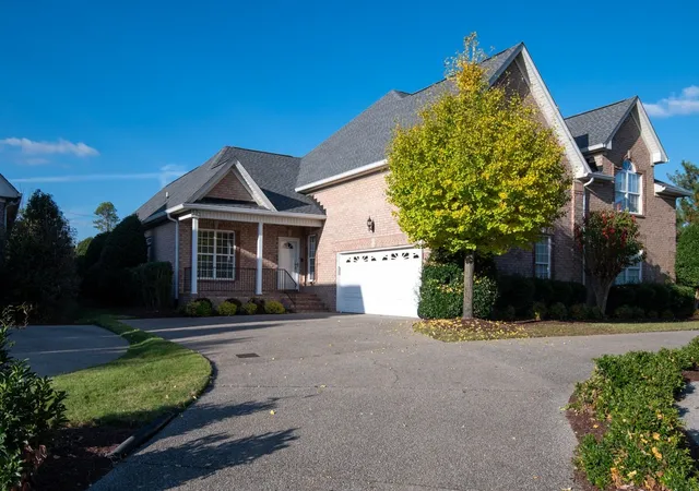Photo 1 of Single family home for sale at 113 Belmont Cir, Hendersonville, TN 37075 | MLS# 3610209 | Listing updated on 2026-10-02