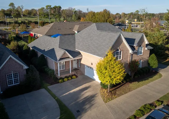 Photo 3 of Single family home for sale at 113 Belmont Cir, Hendersonville, TN 37075 | MLS# 3610209 | Listing updated on 2026-10-02