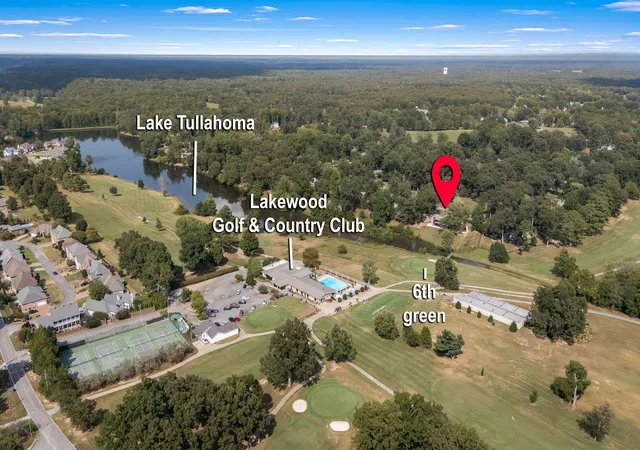 Photo 4 of Single family home for sale at 111 Lakewood Dr, Tullahoma, TN 37388 | MLS# 3602581 | Listing updated on 2026-10-08