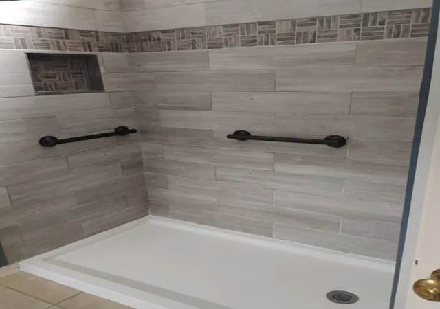 Photo 3 of Sale Pending at 1122 W Rye Ct, Murfreesboro, TN 37129 | MLS# 3610871 | Listing updated on 2026-10-10