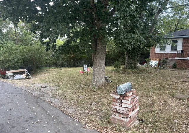 Photo 2 of Single family home for sale at 701 Yowell Ave, Madison, TN 37115 | MLS# 3595105 | Listing updated on 2026-09-23
